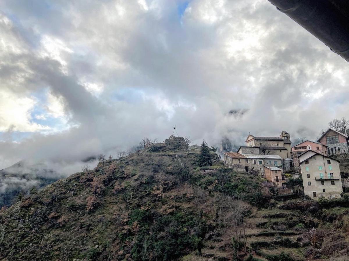 Auberge Lo Robur Roure Экстерьер фото